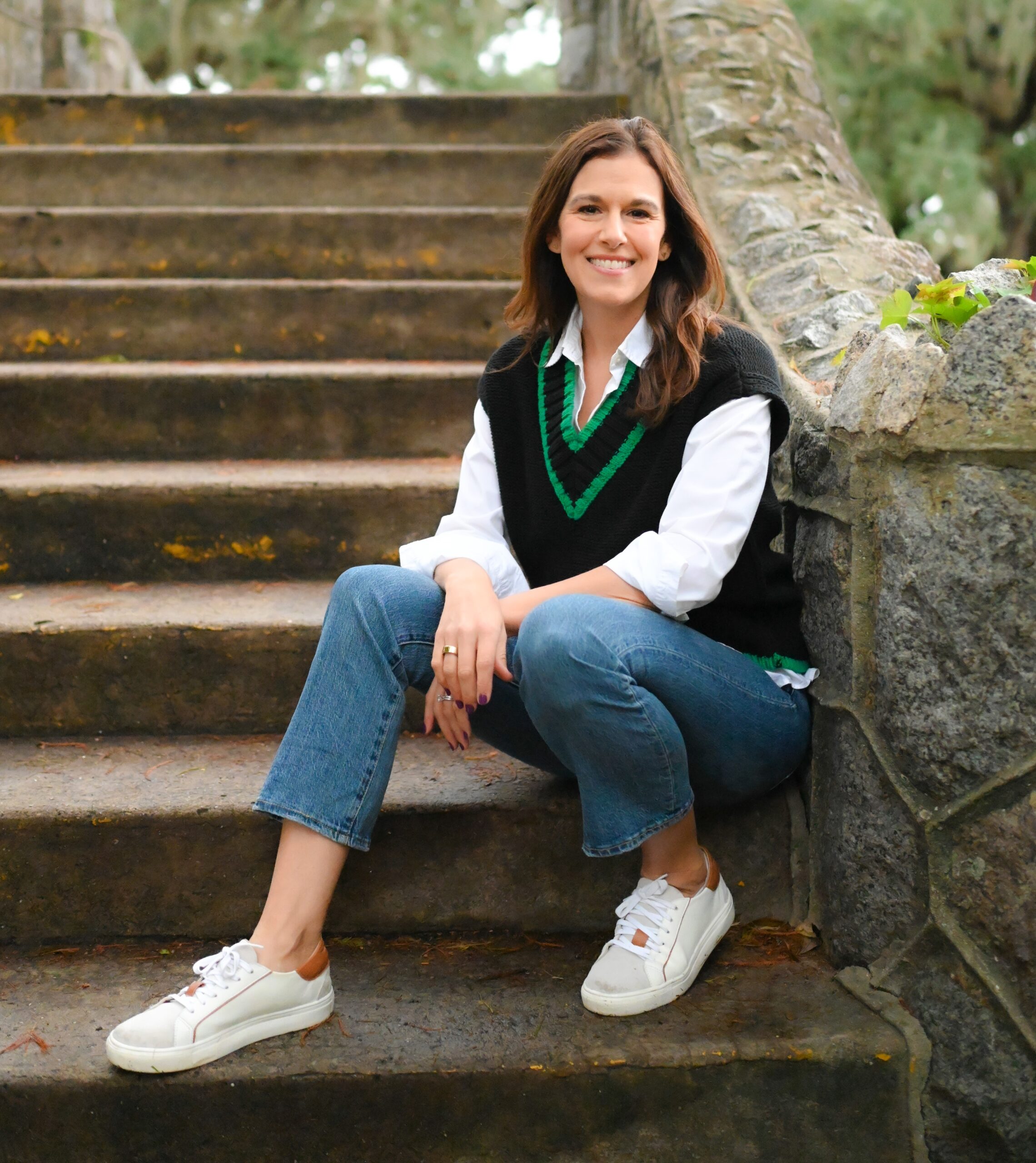 Lauren Mora Lauren Mora - Personal Consulting for Moms